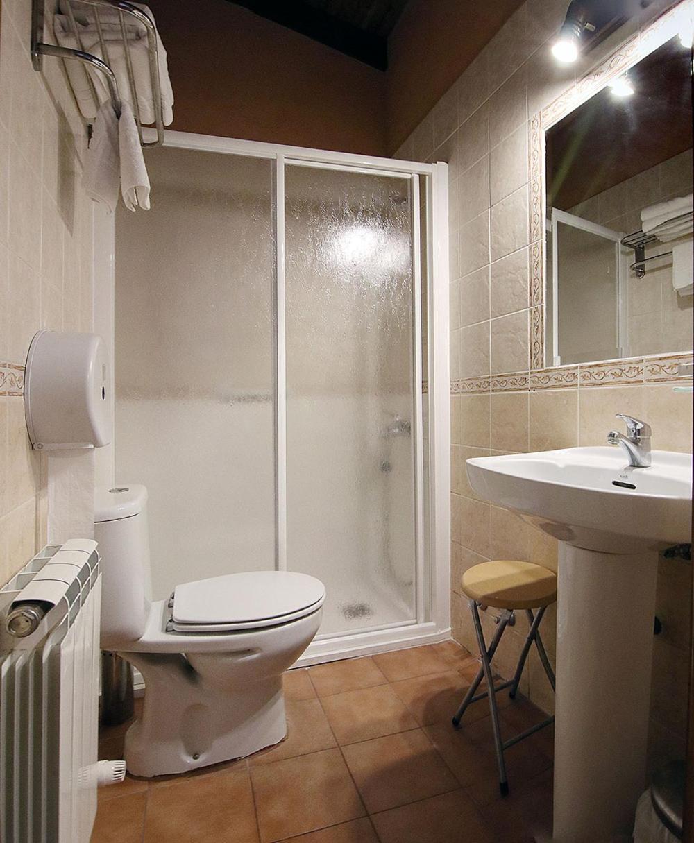 Apartamentos Turisticos Los Abuelos Montemayor de Pililla Extérieur photo